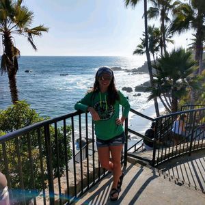 Meet your Posher, Brittany